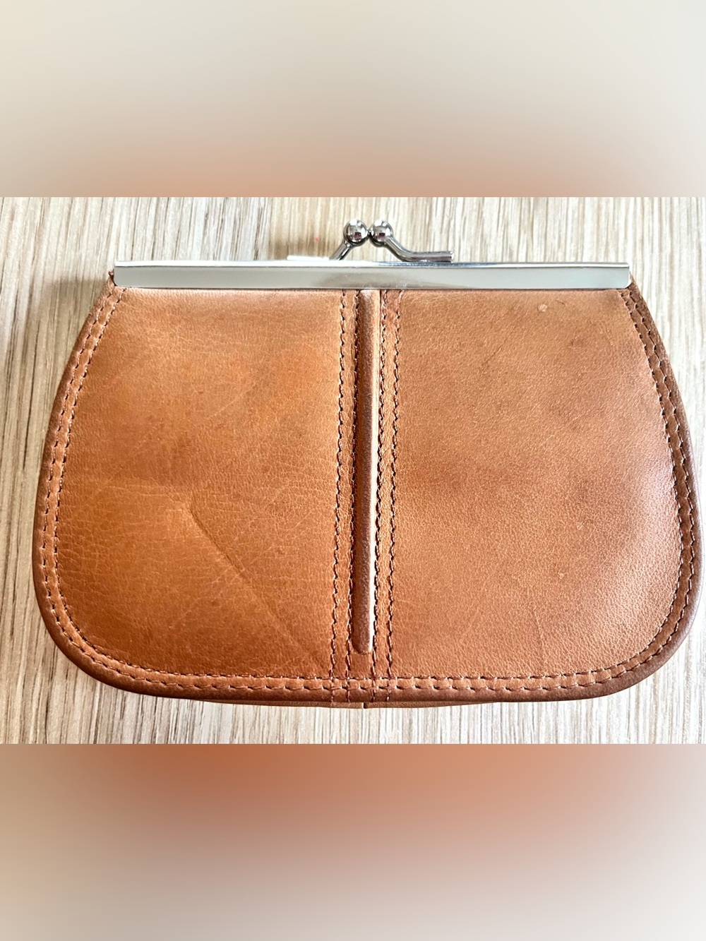 Leather Kiss-Lock Wallet in Warm Tan Brown